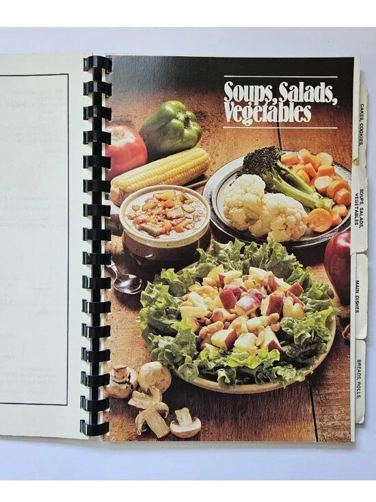 Vintage 80s What's Cooking In Our Kitchens Christian Women's Fellowship Disciple - Picture 8 of 16